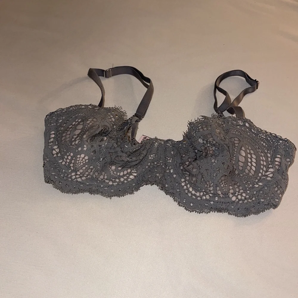 Victoria’s Secret Dream Angels Wicked Unlined Demi Bra - Picture 2 of 4